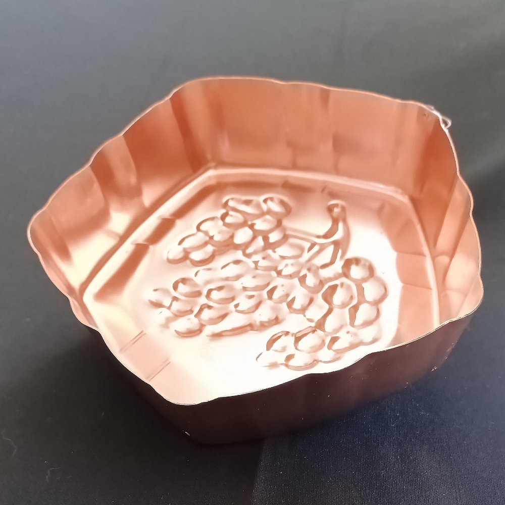 Jello/Cake Mold Or Wall Decoration In Grapes Shape